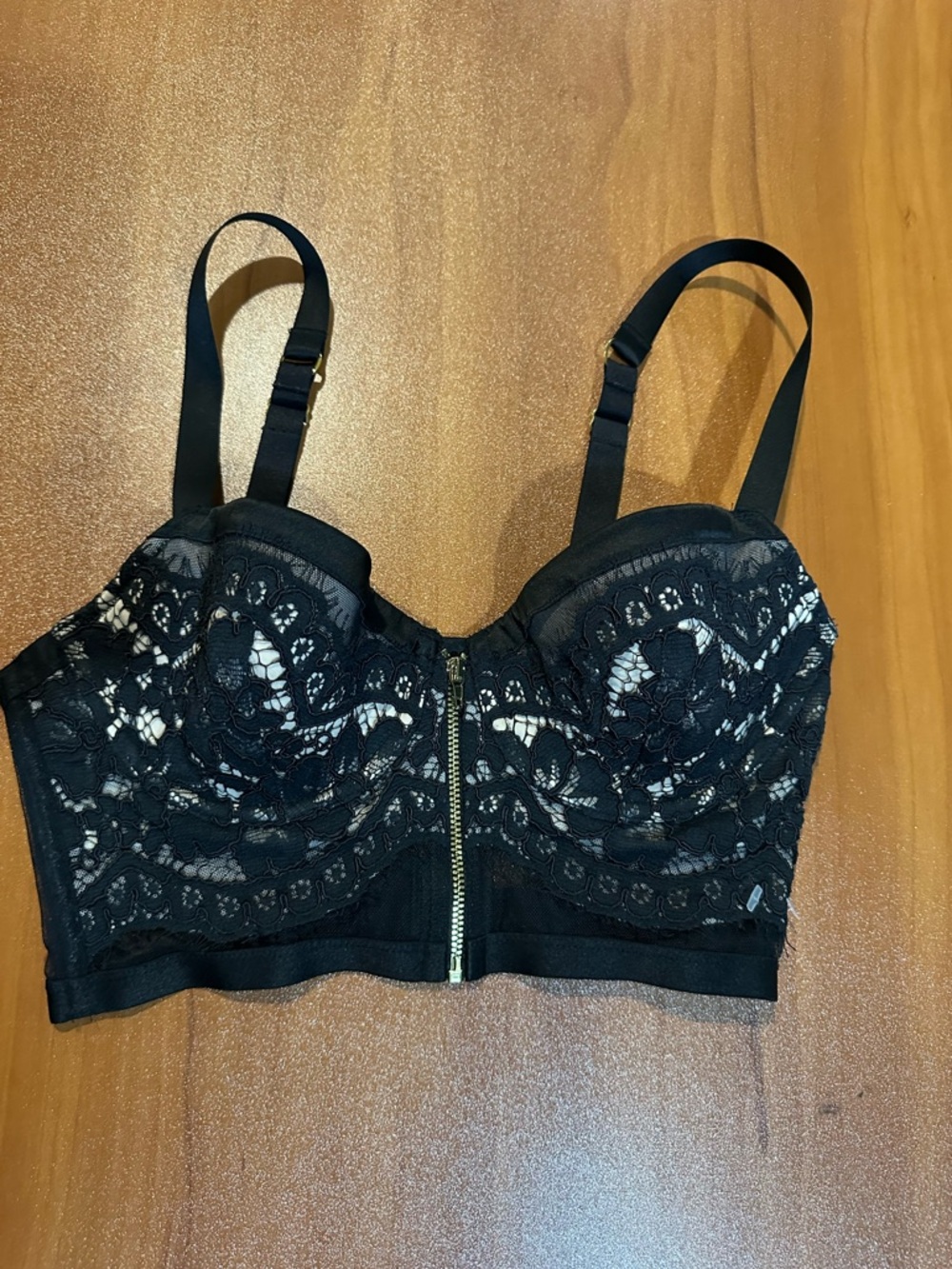 Victoria’s Secret Black Lace Zip Front Bralette Bustier Bra 34C Sexy Lingerie